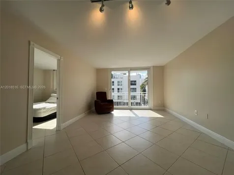 345 Ocean Drive Miami Beach FL 33139
