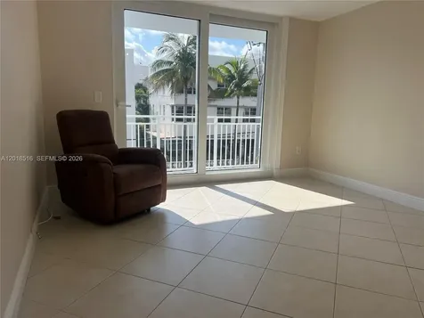 345 Ocean Drive Miami Beach FL 33139