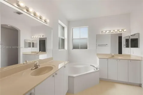 13724 SW 115th Lane Miami FL 33186