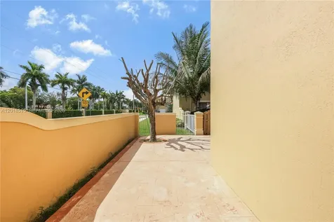 13724 SW 115th Lane Miami FL 33186