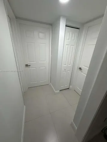 9451 Evergreen Place Davie FL 33324