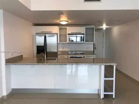 185 SW 7th Street Miami FL 33130