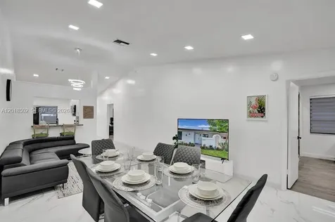 5434 SW 25th Avenue Dania Beach FL 33312
