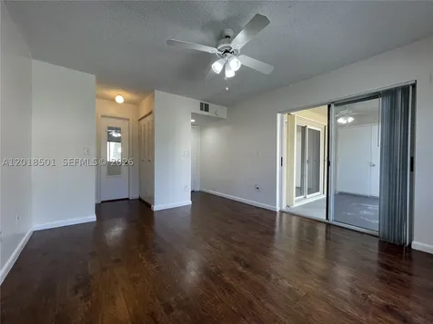 18890 NW 57th Avenue Hialeah FL 33015