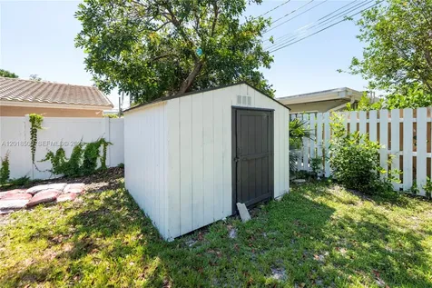 2308 SE 18 Street Fort Lauderdale FL 33316