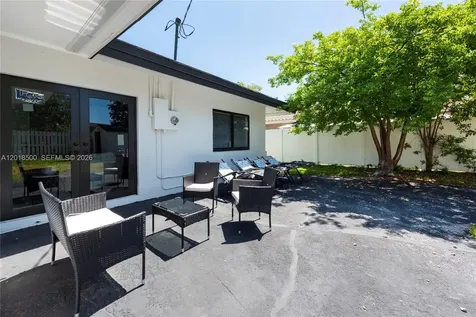 2308 SE 18 Street Fort Lauderdale FL 33316
