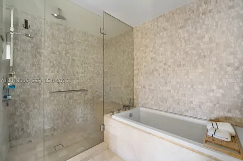 88 SW 7th Street Miami FL 33130
