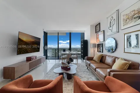 88 SW 7th Street Miami FL 33130