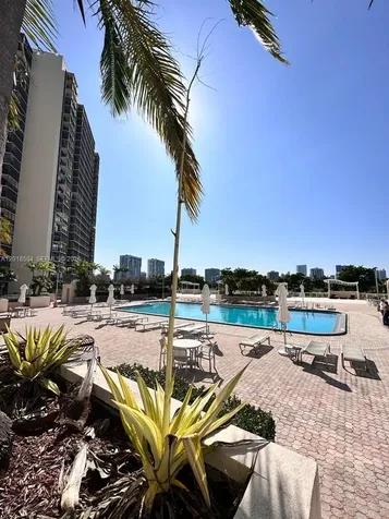 20335 W Country Club Drive Aventura FL 33180