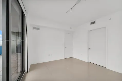 488 NE 18th Street Miami FL 33132
