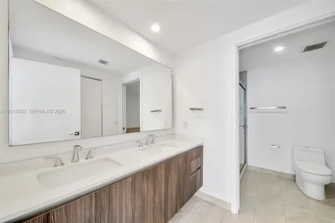 488 NE 18th Street Miami FL 33132