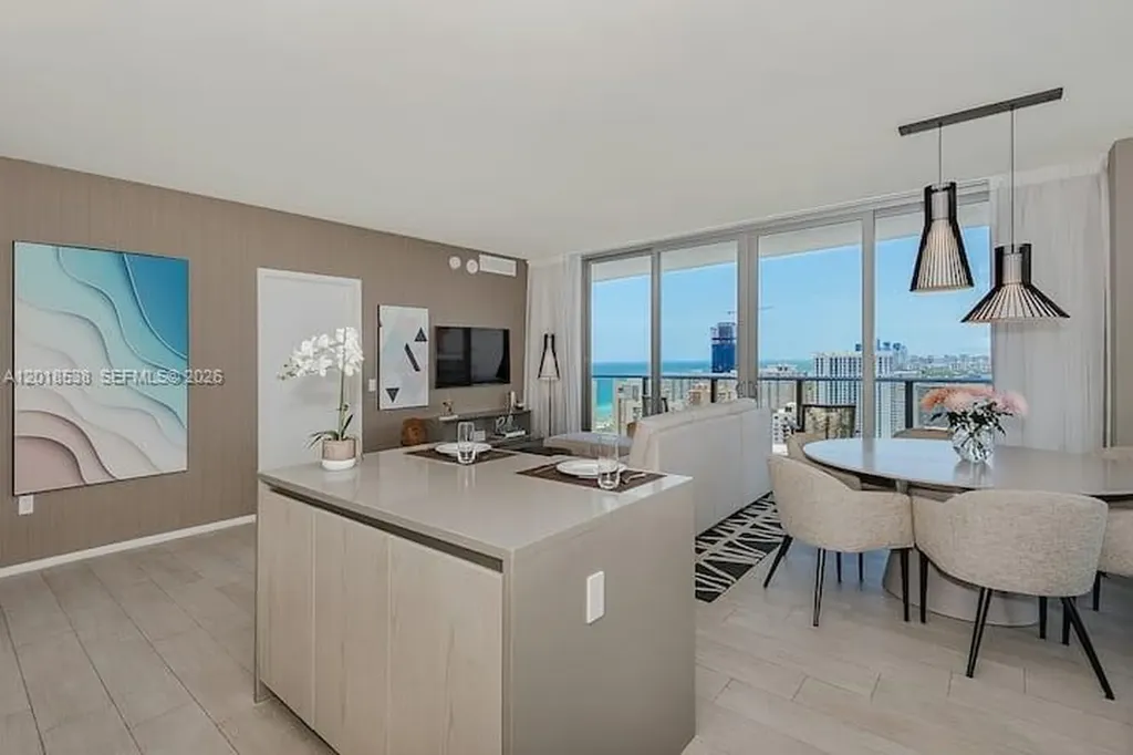 4010 S Ocean Drive Hollywood FL 33019