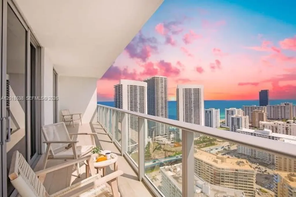 4010 S Ocean Drive Hollywood FL 33019