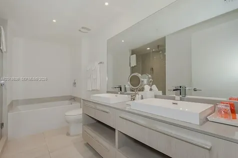 4010 S Ocean Drive Hollywood FL 33019