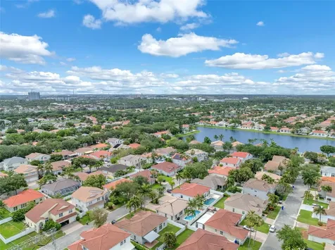 5374 SW 33rd Avenue Hollywood FL 33312