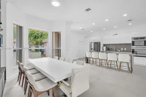 5374 SW 33rd Avenue Hollywood FL 33312