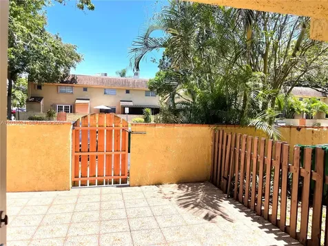 7175 Nova Drive Davie FL 33317