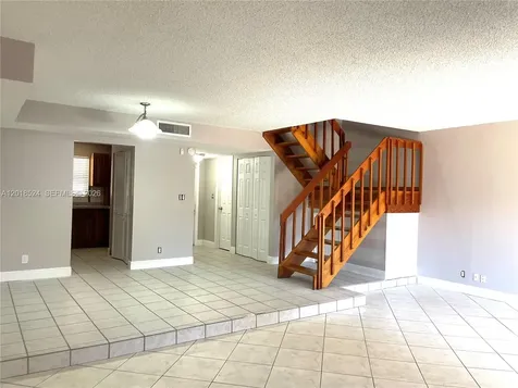 7175 Nova Drive Davie FL 33317
