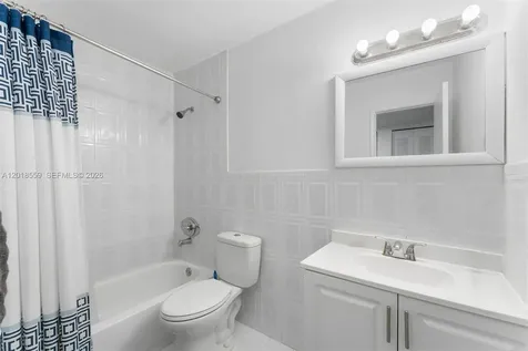 1950 W 54th Street Hialeah FL 33012