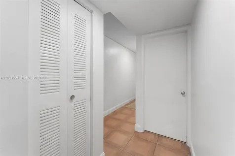 1950 W 54th Street Hialeah FL 33012