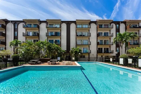 1950 W 54th Street Hialeah FL 33012