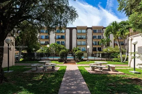 1950 W 54th Street Hialeah FL 33012
