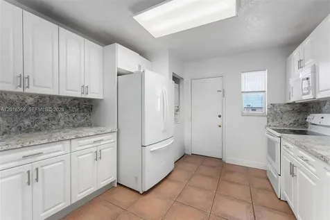 1950 W 54th Street Hialeah FL 33012