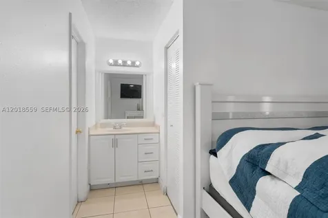 1950 W 54th Street Hialeah FL 33012