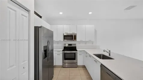 12123 NW 23rd Court Miami FL 33167