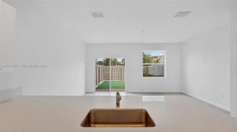 12123 NW 23rd Court Miami FL 33167