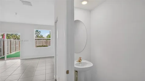 12123 NW 23rd Court Miami FL 33167