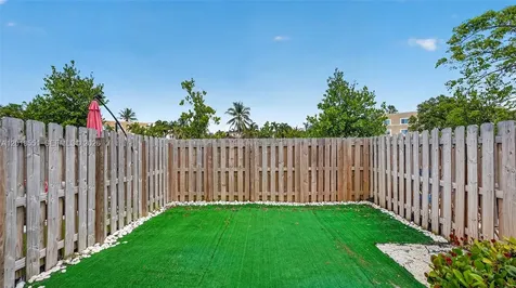 12123 NW 23rd Court Miami FL 33167