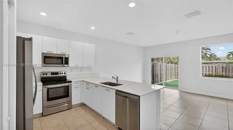 12123 NW 23rd Court Miami FL 33167
