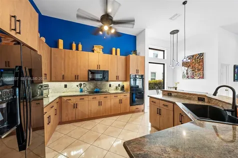 1170 NW 166th Avenue Pembroke Pines FL 33028