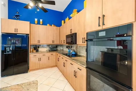 1170 NW 166th Avenue Pembroke Pines FL 33028