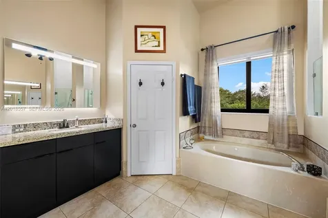1170 NW 166th Avenue Pembroke Pines FL 33028