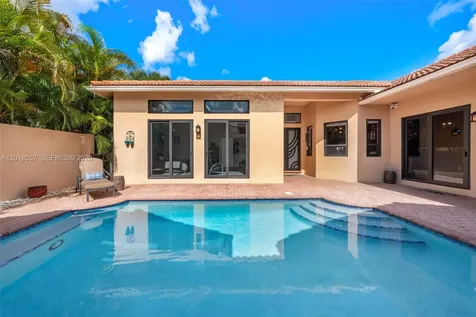1170 NW 166th Avenue Pembroke Pines FL 33028