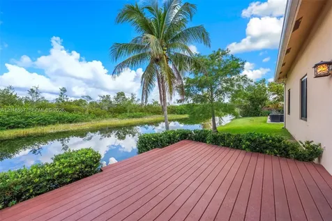 1170 NW 166th Avenue Pembroke Pines FL 33028