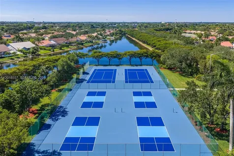 1170 NW 166th Avenue Pembroke Pines FL 33028