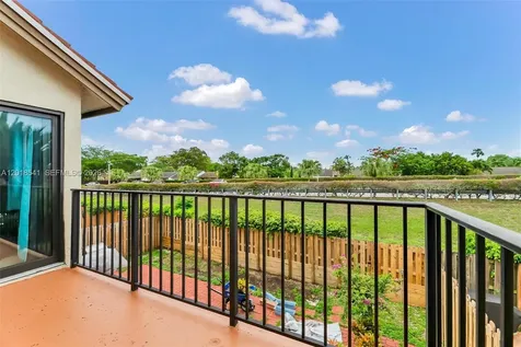 9641 SW 148th Place Miami FL 33196