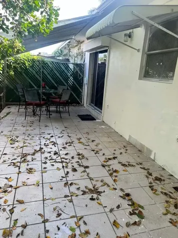 2450 Lincoln Street Hollywood FL 33020