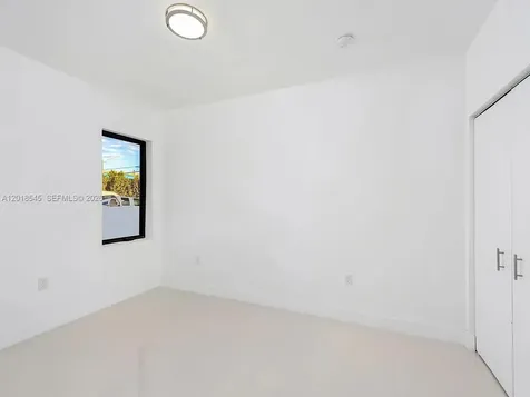 676 NW 47th Street Miami FL 33127