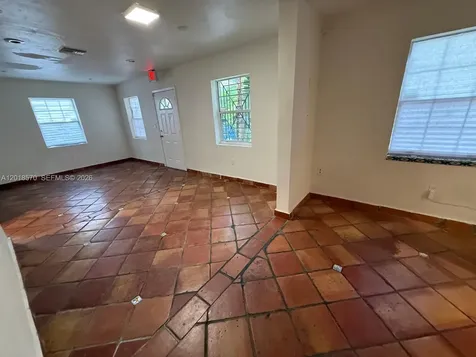 2916 SW 27th Avenue Miami FL 33133