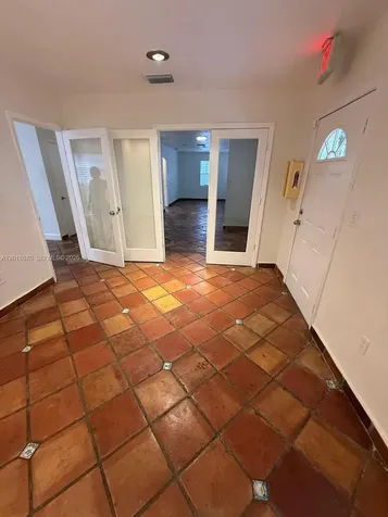 2916 SW 27th Avenue Miami FL 33133