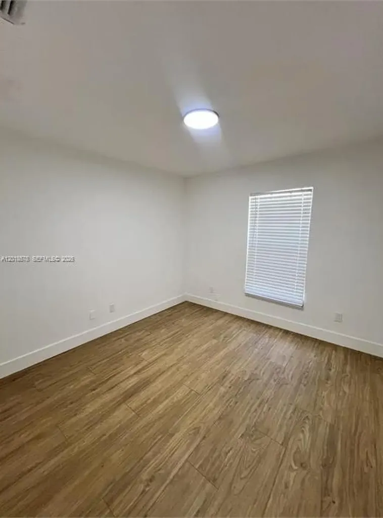 201-205 NW 30th Avenue Pompano Beach FL 33069