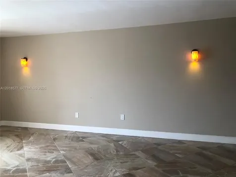 9350 Fontainebleau Boulevard Miami FL 33172