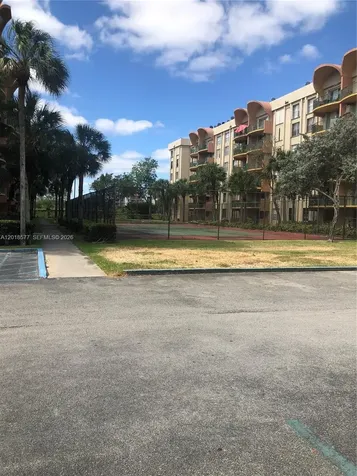 9350 Fontainebleau Boulevard Miami FL 33172