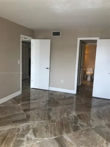 9350 Fontainebleau Boulevard Miami FL 33172