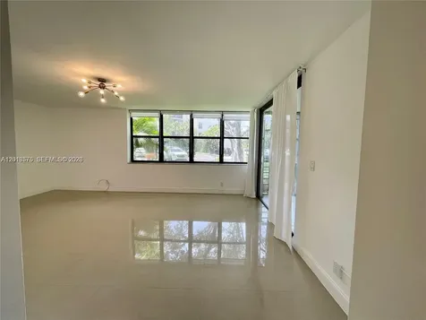 20441 NE 30th Avenue Aventura FL 33180