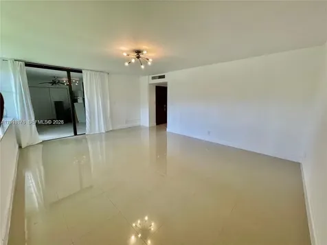 20441 NE 30th Avenue Aventura FL 33180